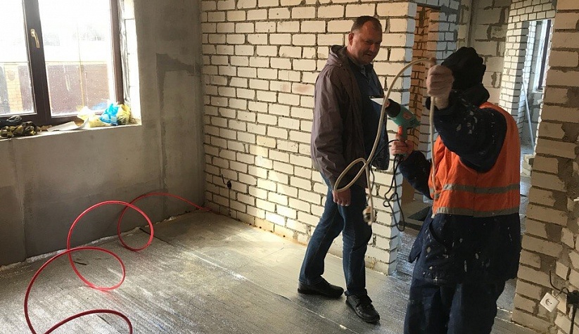 Монтаж теплых полов в коттедже